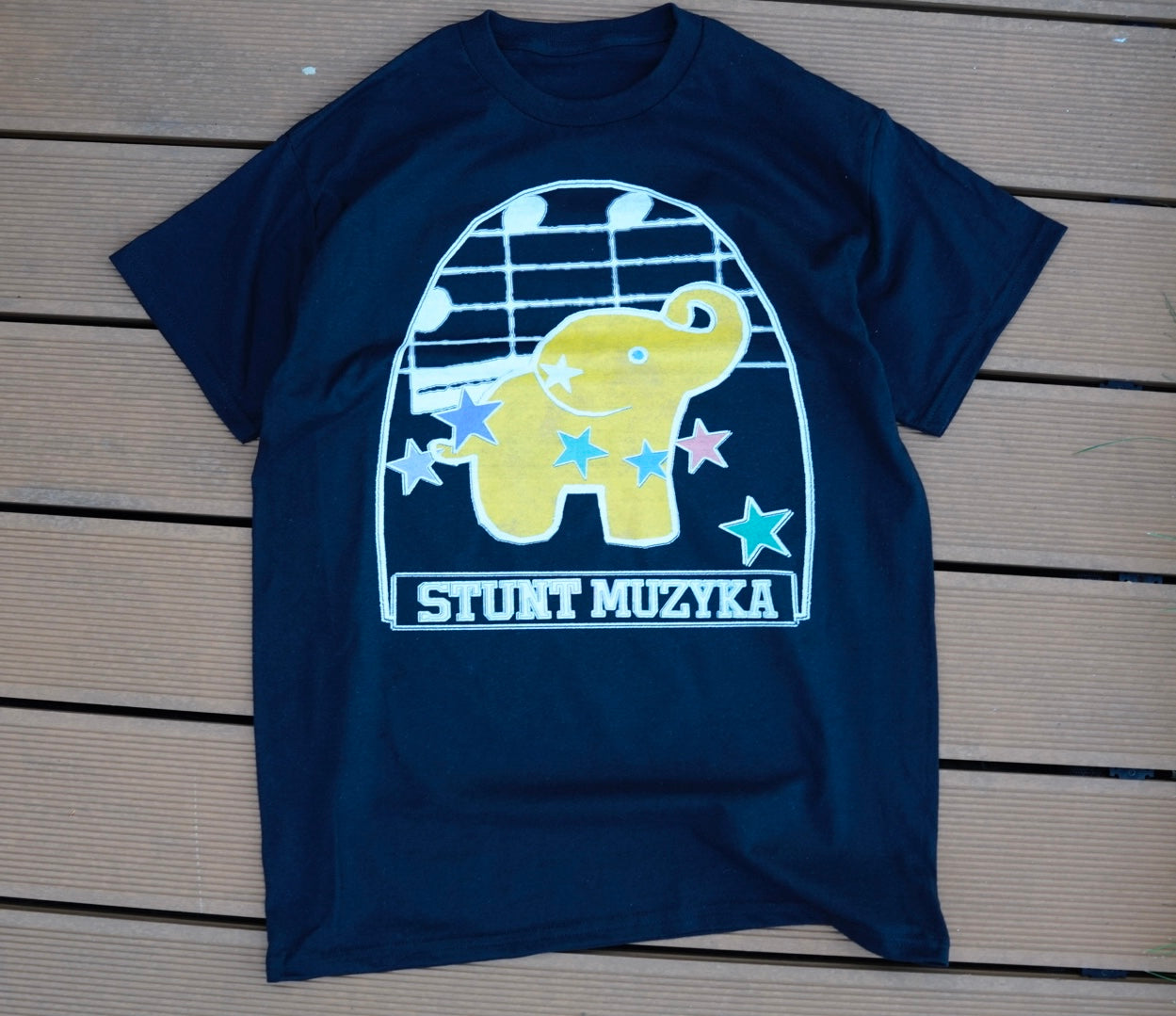 Stunt Muzyka Black Tee
